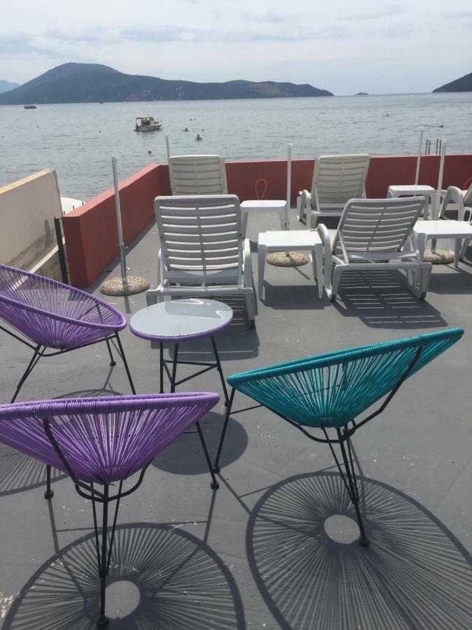 Apartments Adriatico Herceg Novi Exterior foto
